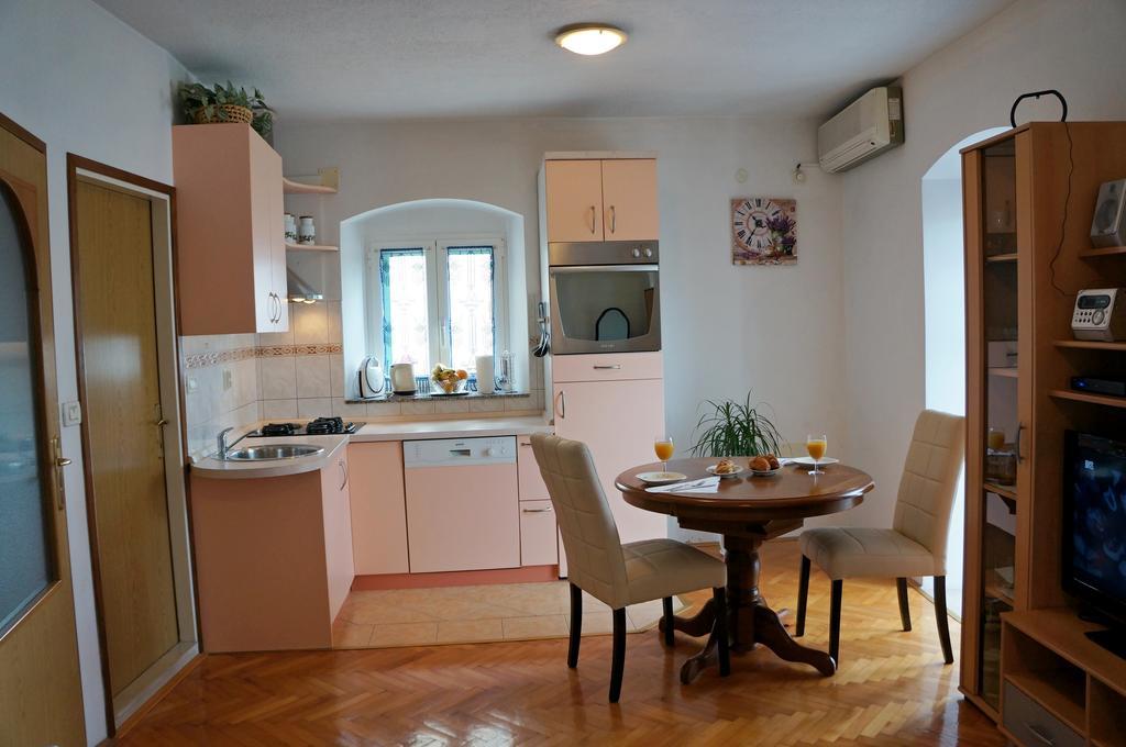 Kamena Apartment & Studio Makarska Exterior photo