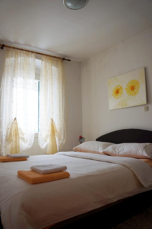 Kamena Apartment & Studio Makarska Exterior photo